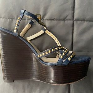 MK wood wedge heel 7 1/2